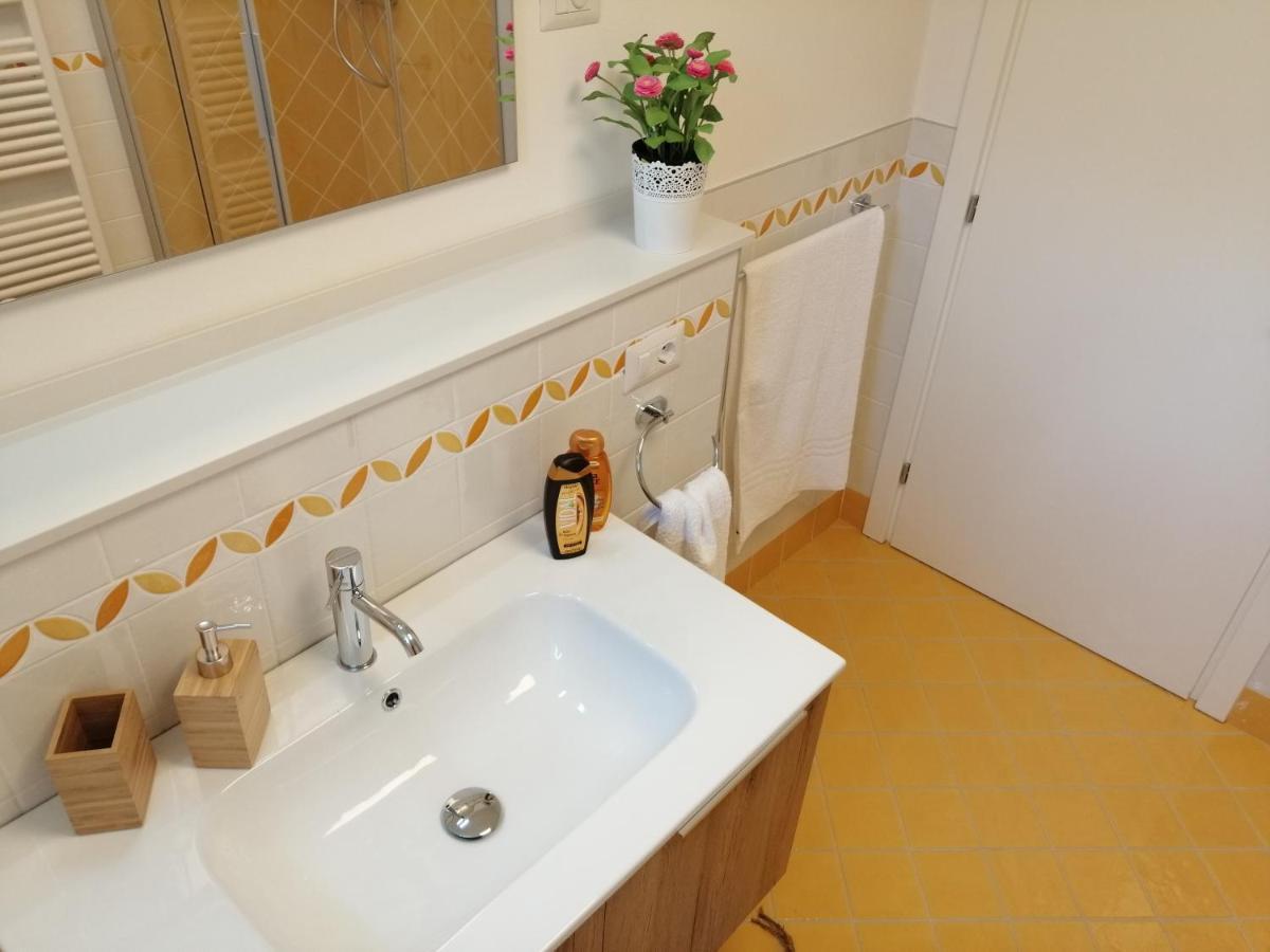 B&B La Casa Di Loretta Paderno エクステリア 写真
