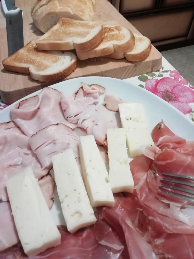 B&B La Casa Di Loretta Paderno エクステリア 写真