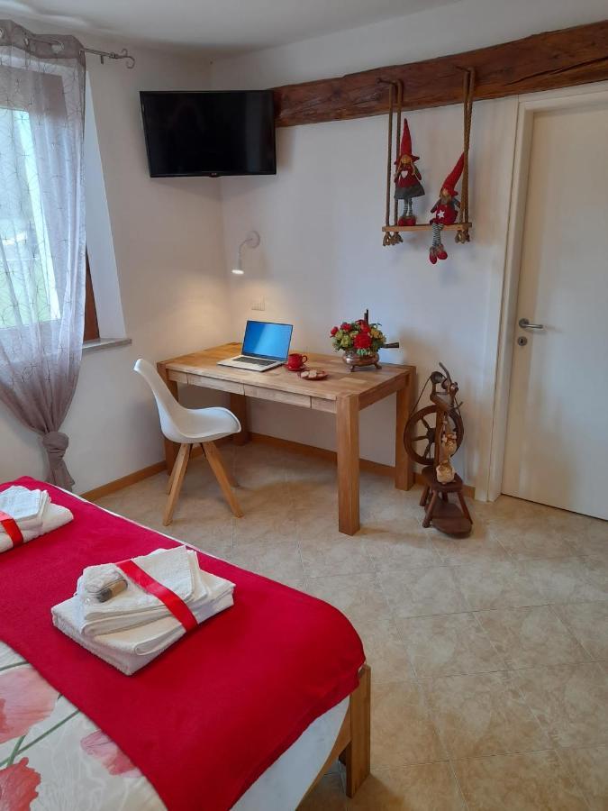 B&B La Casa Di Loretta Paderno エクステリア 写真